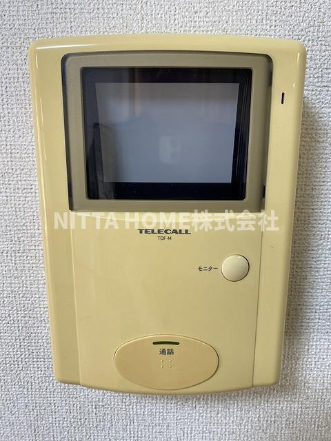 コーポ篠山のセキュリティ|ＴVインターホン付きで安心ですね◎