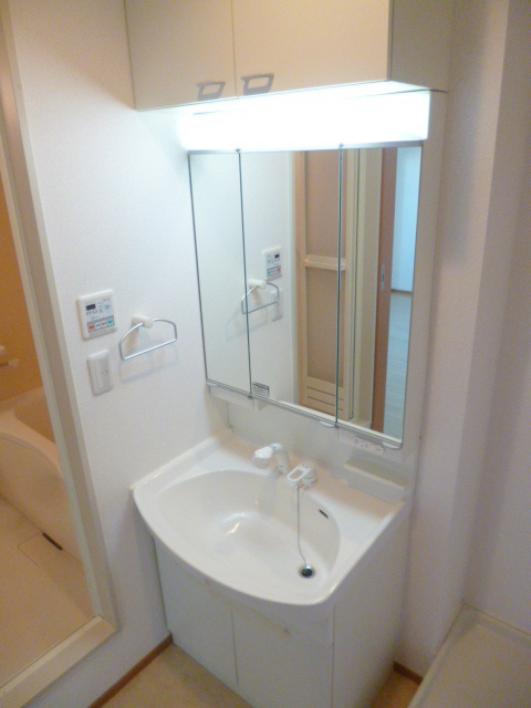 トリアノン南久が原の洗面所