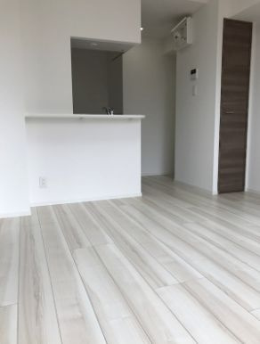 メイクスデザイン両国NORTH の居間・リビング