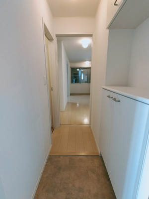 【玄関】 | サンメゾンひの