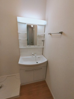 【独立洗面台】 | サンメゾンひの