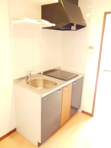 大阪市都島区内代町２丁目の賃貸マンションのキッチン