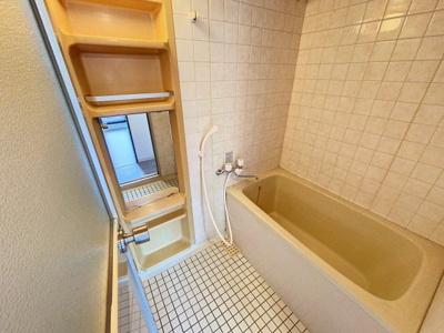 【浴室】 | 宮崎台オークビレッジＤ館 | ※同建物ほかのお部屋の写真です。