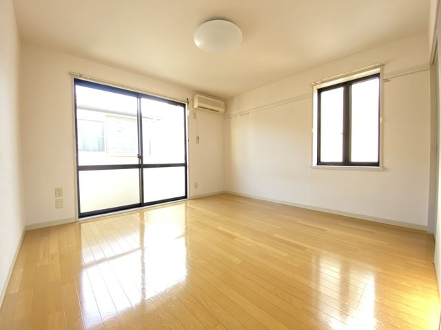 グレース萩野町　Ｃ棟の居間・リビング