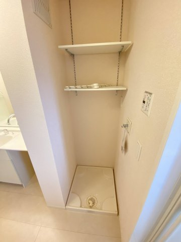 クラージュの収納|イメージ(反転タイプ)
