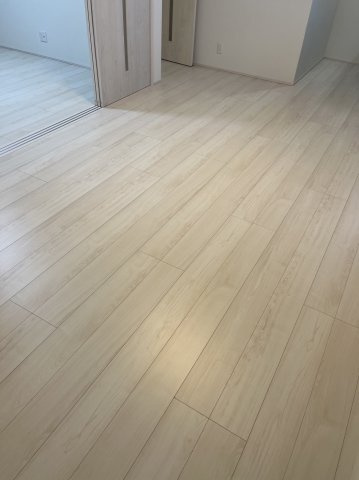 フジパレス高石駅北Ⅱの居間・リビング|使いやすい居間です