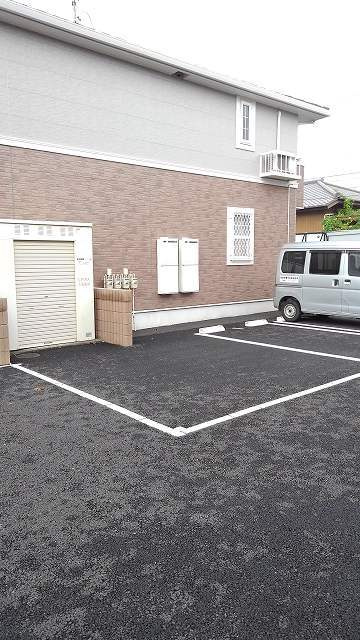 ミニョンの駐車場|駐車スペースもあります