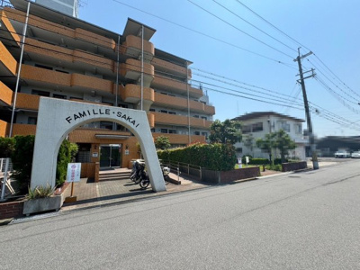 【外観】 | ふぁみーゆ堺 | ＬＤＫ約１０．３帖！２つの部屋に隣接しているので家族を身近に感じる住まいです！