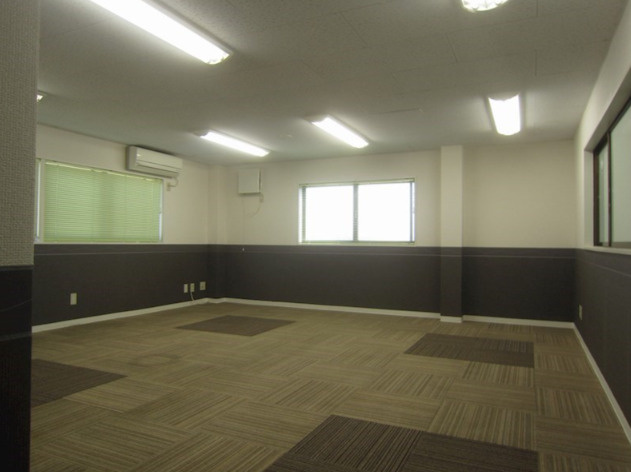 さいたま市見沼区深作２丁目の店舗事務所