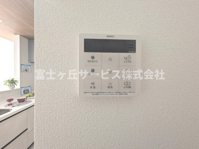 【発電・温水設備】 | 磐田市福田 2期 新築一戸建て 1号棟 | 温水設備です