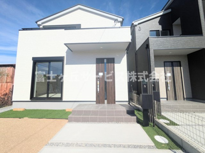 【エントランス】 | 磐田市福田 2期 新築一戸建て 1号棟 | エントランスです