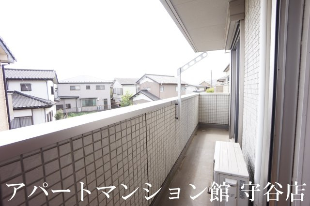 ガードナー百合ヶ丘のバルコニー