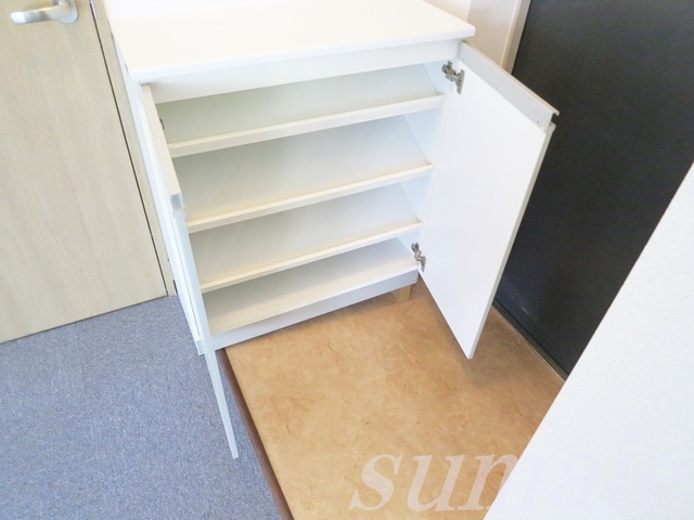 ジュネスⅡの収納|☆下駄箱あります☆