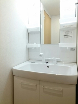 【洗面所】 | ラエテルノステラ