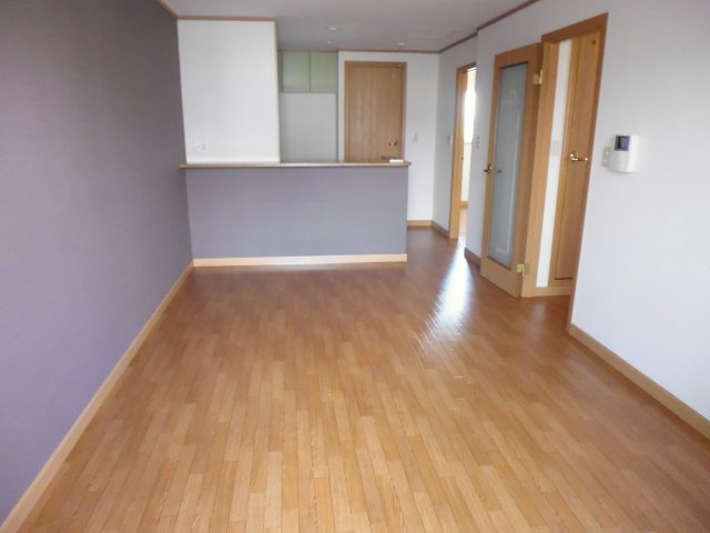 ルマージュ神戸5番館の居間・リビング