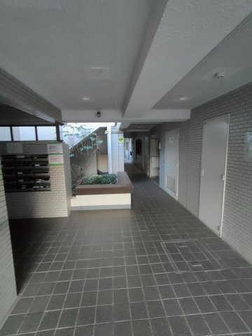 リリーハイムのエントランス