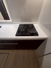 【キッチン】 | ※同タイプの写真となります。