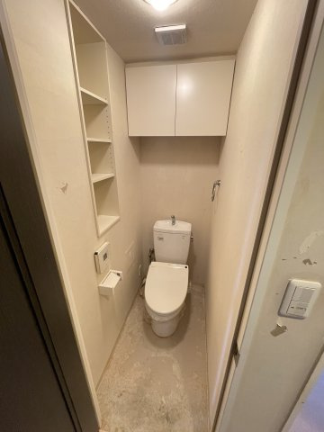 ナイスエスアリーナ荒池公園　のトイレ