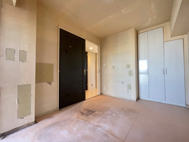 ナイスエスアリーナ荒池公園　の洋室