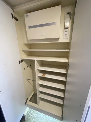 ナイスエスアリーナ荒池公園　の収納