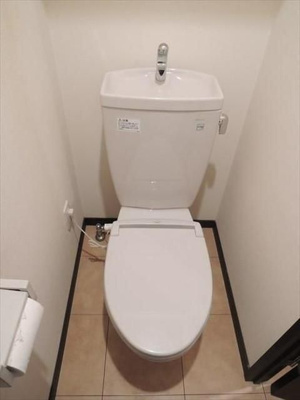 【トイレ】 | ル・リオン森下エルヴィエントアース