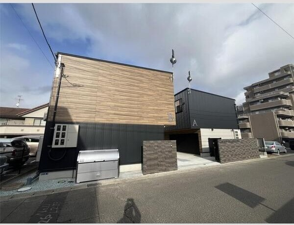 Garage Villa Shivers Bの外観