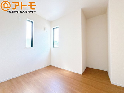 【子供部屋】 | 葵区瀬名三丁目13期　新築戸建　全1棟 | お子様のお友達が遊びに来た時も、子供部屋があると楽しく過ごせますね♪