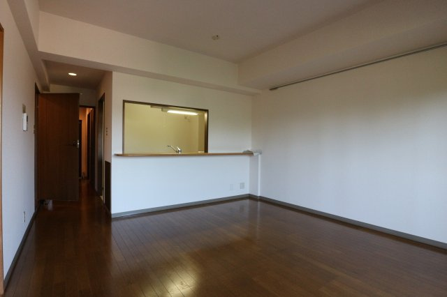 ビューパークヤマモの居間・リビング