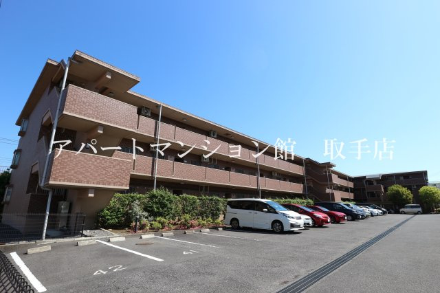 ビューパークヤマモの外観