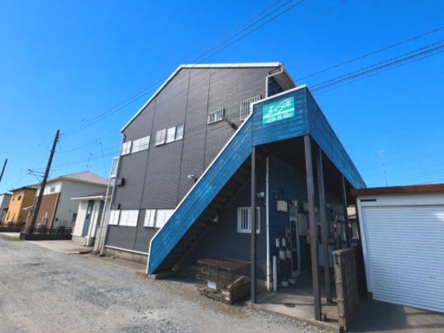 メゾネート鹿島の外観