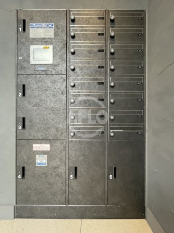 灯-AKARI-のその他共用部分|灯-AKARI-　宅配ボックス