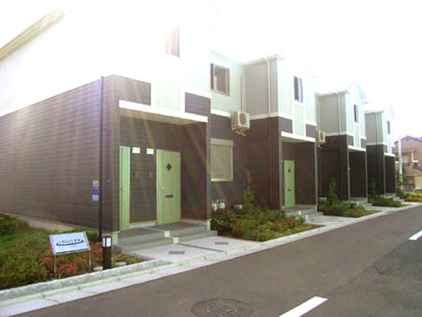 アーバン新家の外観