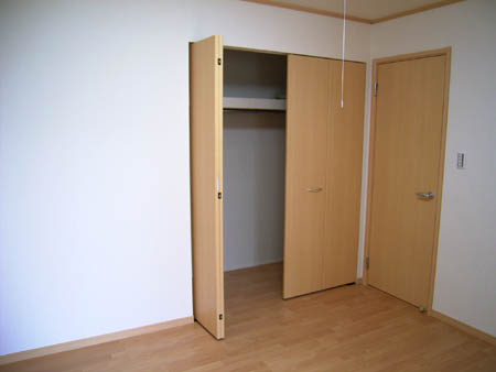 アーバン新家の収納