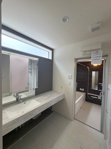 入間郡三芳町大字北永井の新築一戸建の洗面所