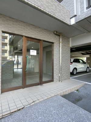 【エントランス】 | リバーコート