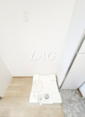 【設備】 | Ａｍｂｉｔｉｏｎ検見川 | 室内洗濯機置き場です。