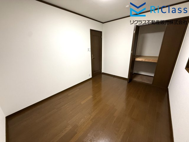 中古戸建　神戸市北区北五葉5丁目16の洋室|個人の部屋や寝室として使える洋室です