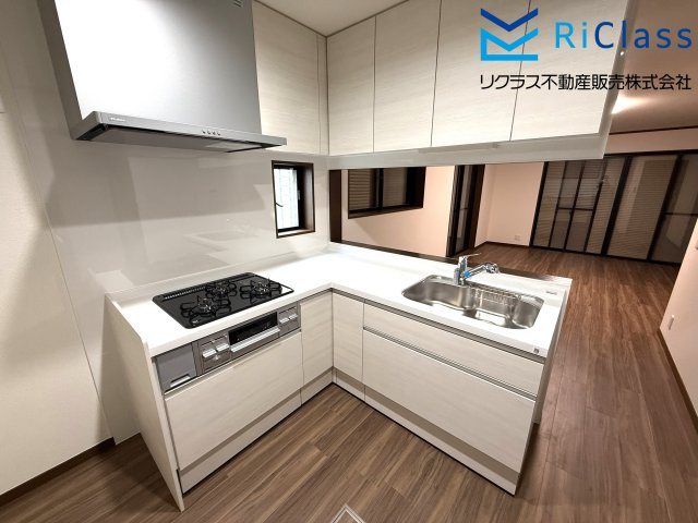 中古戸建　神戸市北区北五葉5丁目16のキッチン|お料理しやすいキッチンです