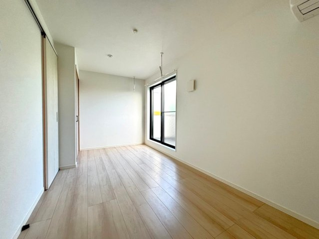 リアル北久里浜パークテラスⅠの洋室|新築時の写真です