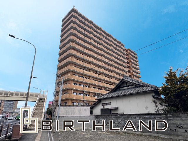 想定年間賃料　75.6万　想定利回り　7.9％　鉄骨鉄筋コンクリート造