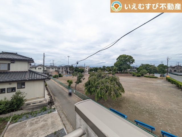BLOOMING GARDEN　羽生市西5丁目の展望|高い建物が無く開放感のある展望
バルコニーからの展望も開けていて閑静な住宅地が望めます。日当りも良いですね♪