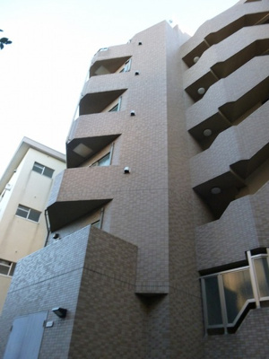 【外観】 | プレールアパートメント芦花公園