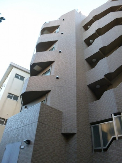 【外観】 | プレールアパートメント芦花公園