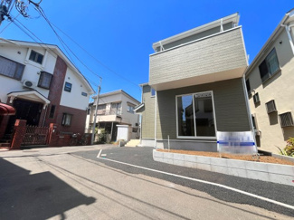 【前面道路含む現地写真】