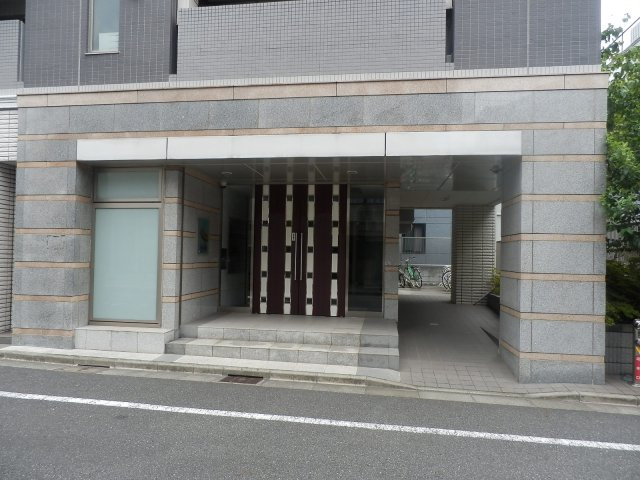 ヴァレッシア錦糸町シティのエントランス