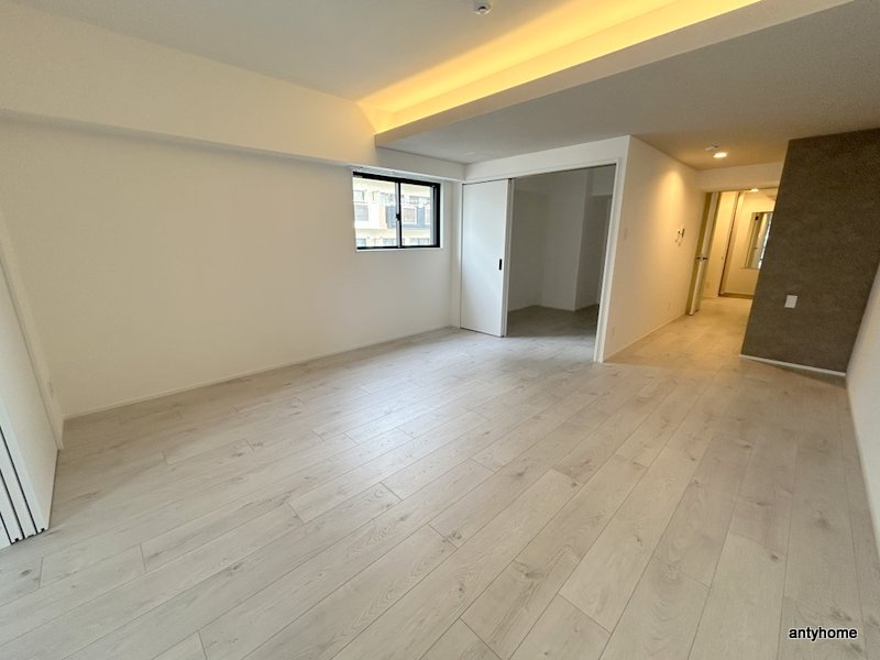 GLAM STELLA松屋町　仲介手数料無料の居間・リビング