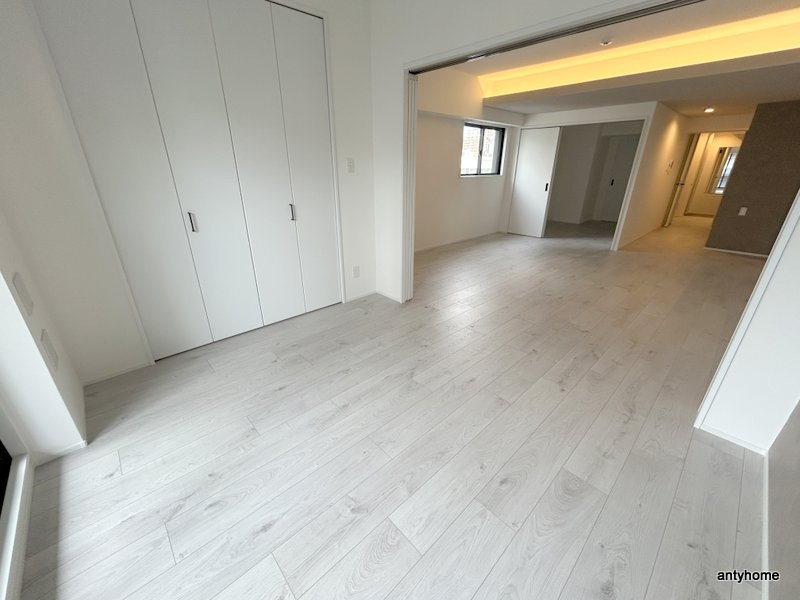 GLAM STELLA松屋町　仲介手数料無料の寝室