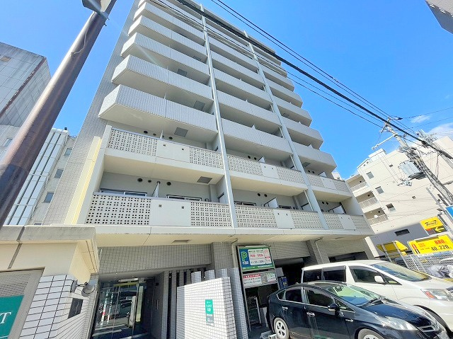 ウィスタリア新北野の外観