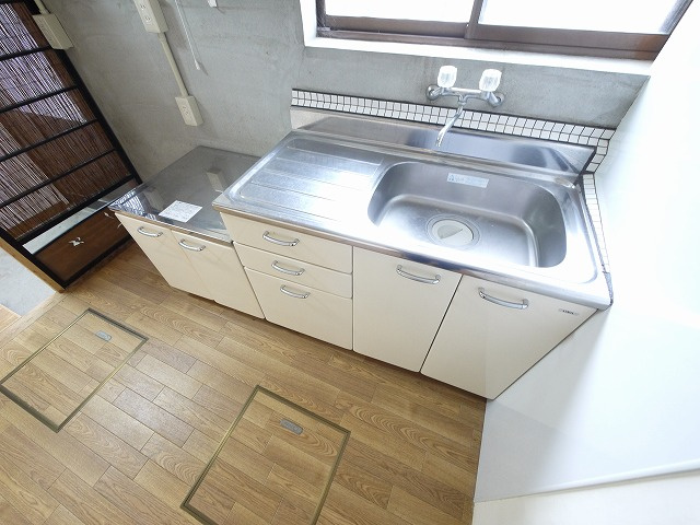 滝野戸建て　離れのキッチン