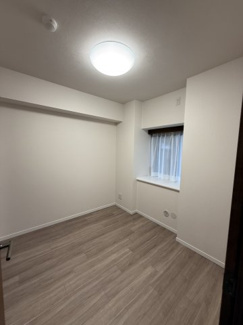 【洋室】 | ドラゴンマンション橋本十弐番館